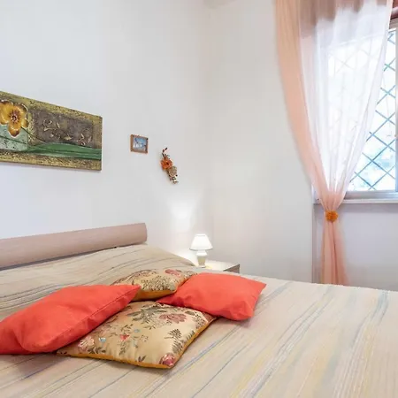 Tiziana 6,7 Posti Letto - Apulia Villa *