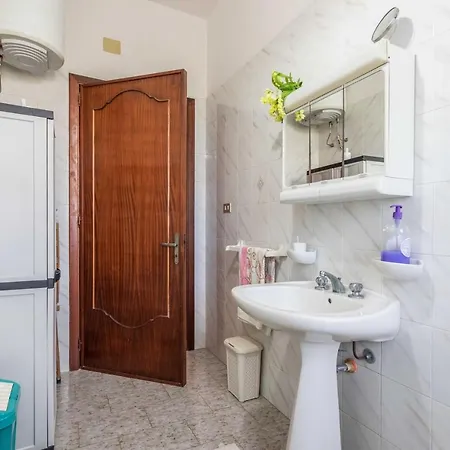 Tiziana 6,7 Posti Letto - Apulia Marina di Mancaversa